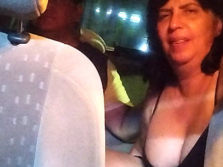 We try to make a video in the car and it is very small