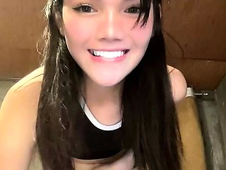 Amateur Blonde Teen Plays Solo with Toy Webcam Porn