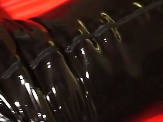 Latex Danielle got an orgasm with a massage vibrator