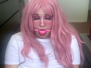Big boobs milf masturbates with her dildo