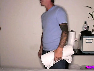 Mena Carlisle Big Tits Handjob Massage & Cumshot