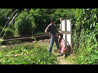 Amateurs have outdoor sex with a slutty girl