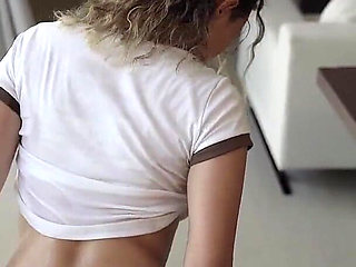 I Came to the Gym to Work Out and There Was a Hot Chick There Ready to Cheat on Her Boyfriend.