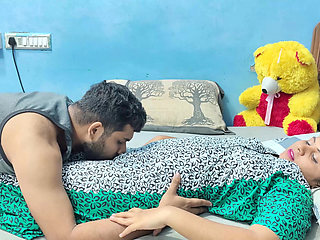 Mallu Wife Pussy Rub and Kissing with Boobs Press and Kiss Romance by Husband