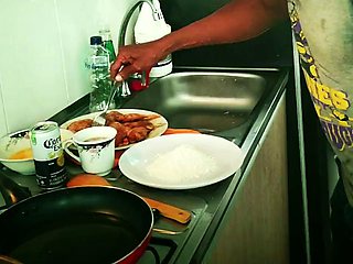 Pablo N3Grobar Face-Fucks Throatpie Queen in Kitchen
