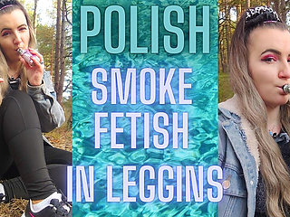 (107) Polish Smoke Fetish in Leggins