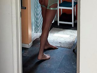 Straight amateurs wank and toy ass play