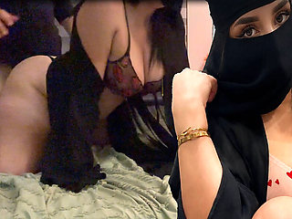 Big Boobs Big Ass Muslim Hijabi Mom Love Big Cock