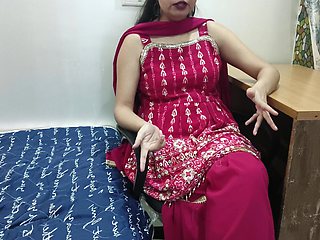 Office Staff Saara Rough Hardcore Fuck with Her Employee for Promotion