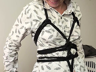 Manul Self-tying Shibari