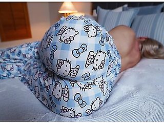 Step Mom Wakes Up To Hard Cock Of Step Son He Helps Milf To Cum Quick