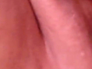 I Love to Masturbate While You Watch