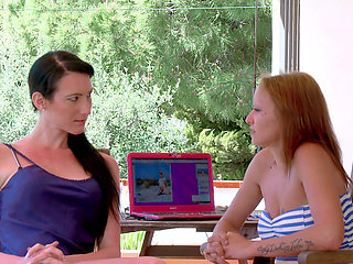 Amadea Emily: Video Interview Sexy with Amadea Emily