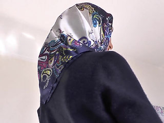 Satin Headscarf Fashion Show and Cumming on a Scarf, JOI, Lady Victoria Valente