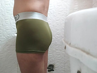 Sexy booty wiggles like that to make your day.