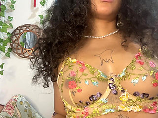 Hairy goddess deepthroating a big dildo