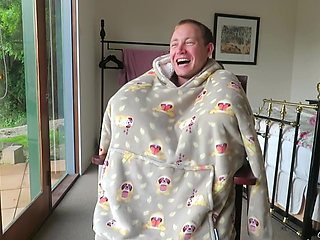 Interview: Leo in the Country Featuring Leo Embers