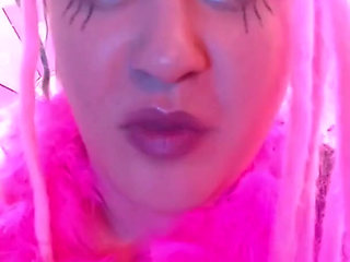 Try to cum on my tongue try to time it and hit my tongue with your cummies