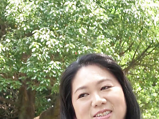 H057g06 52 -year -old Marriage 28 Years of H Cup Huge Breasts Mature Woman!