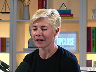 Gal Ritchie: Spiegler Girl & Hentai Lover  the Adult Time Podcast