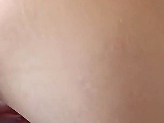 Solo Masturbation and a Wet End