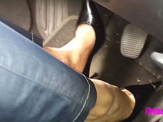 Driving and Revving in Black Pumps on Bare Foot