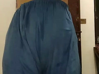 Desi bhabi hotest and alone in home