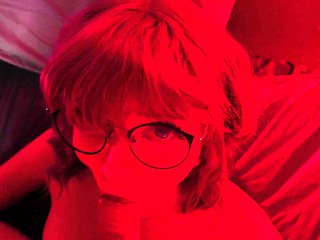 Amateur Homemade MILF Blowjob