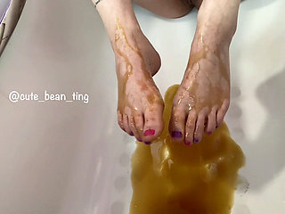 Syrup on My Feets