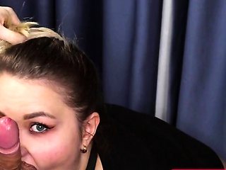 Blonde Teen Makes Him Cum in 7 Minutes with a Blowjob