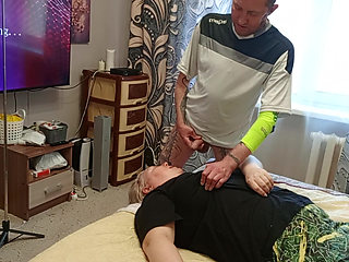 I jerk off my cock and fuck my neighbor in my mouth to cum on her