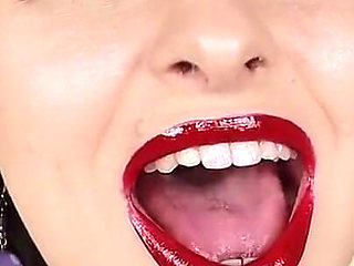 Edge for My Dark Lips