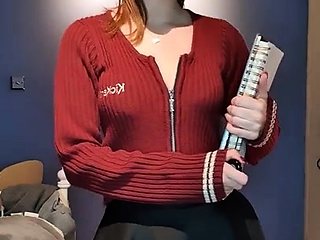 Hot amateur webcam teen masturbates for their fans