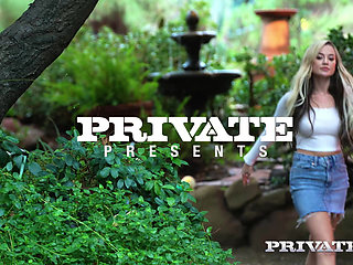 Private com - Lilith Grace in a purely anal fuck in front of her cuckold husband