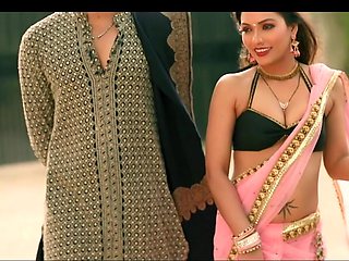 Fiery indian beauty shares sensual homemade sex passionate moments