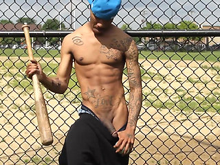 Black Noir - Batter up