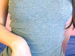 Sweet amateur babe goes solo with yellow dildo