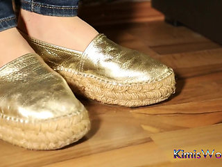 Golden Comfort - Steps & Motion