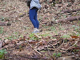 Nerdy Faery Goes Pee