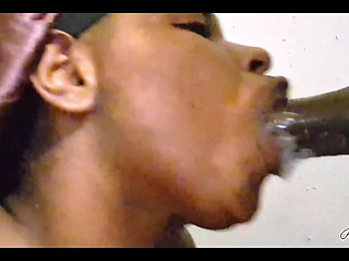 Perfect Lips-slowly Sucking