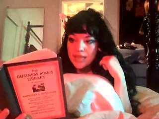 Brunette Solo Webcam Masturbation