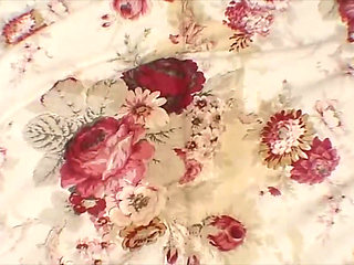 MILF Slut Wants Anal and Squirt