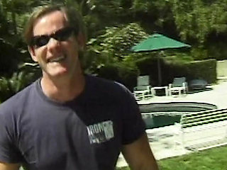 Interracial Sorority Bash: Hei&szlig;e Pool-Action