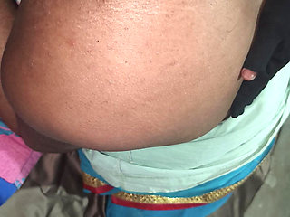Indian Telugu House Wife Saree in Late Night Fucking Sex Video