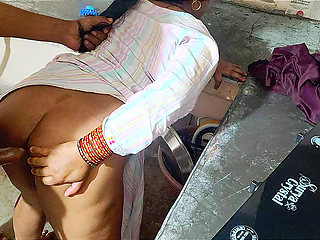 Indian Desi bhabhi ki chudai Hindi audio