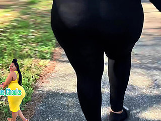 Suns Out Bunz Out