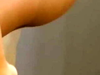 Lesbian Girlfriends Strap-On Sex - Marcella & Isa Elasemacao Amateur Homemade