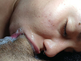 Bubbling POV - delicious wet blowjob, she fucks until everything is covered in juices.