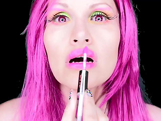 Trapped inside my lipstick