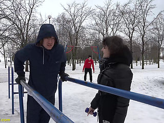 Her first time cuckold anal